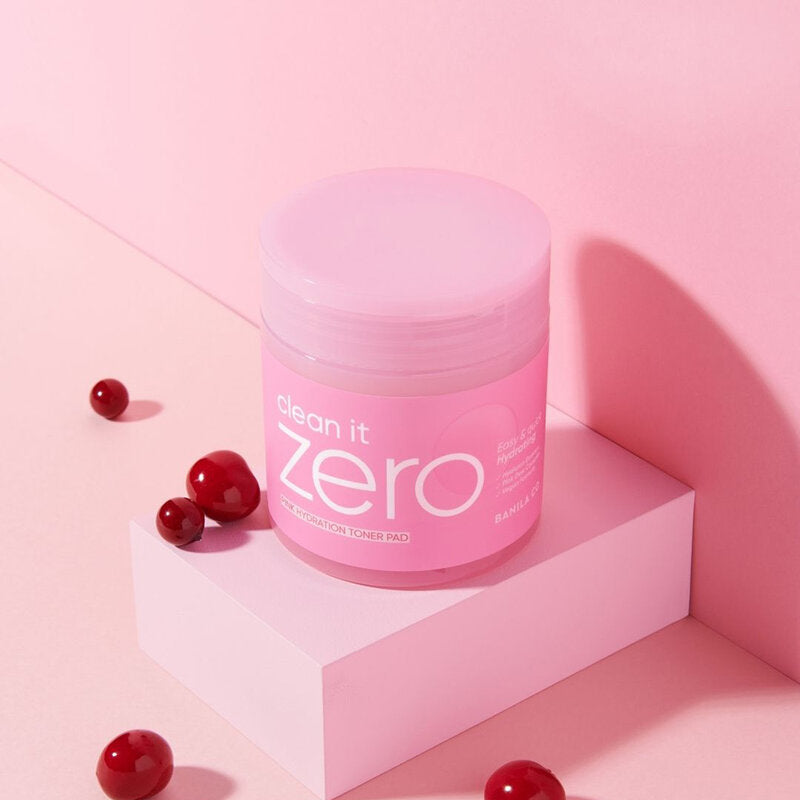 Banila Co Clean It Zero Pink Hydration Toner Pad 70 Pads Toner in the form of cotton pads from Banila Co acts as a Toner + Mask in one sheet, helping to restore dry, dehydrated skin to give it the ultimate glow. ( Expiration Date : 2027.04.21 )
