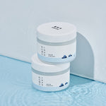 Round Lab 1025 Dokdo Pad 70 Pads is a toner pad from Round Lab that cleanses and nourishes the skin, revealing clean, moisturized, and smooth skin.