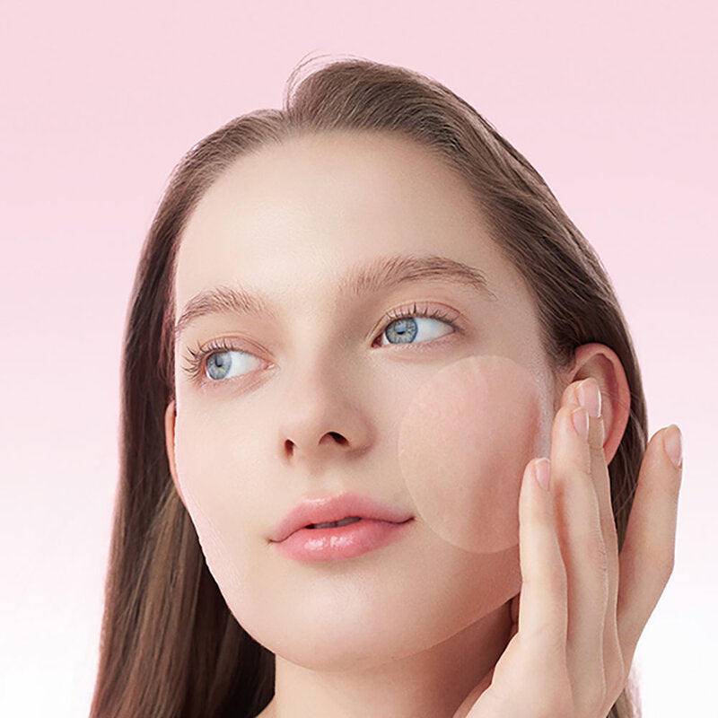 EQQUALBERRY Collagen Pore-Tight Up Gel Toner Pads 60 Pads: Gel toner pads from Equalberry that help tighten pores, leaving skin looking smooth, firm, and healthy.