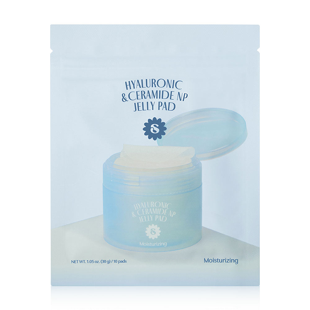 SUPERMOM Hyaluronic & Ceramide NP Jelly Pad 10 Pads. Supermom toner pads, a moisturizing formula for plump, hydrated skin.